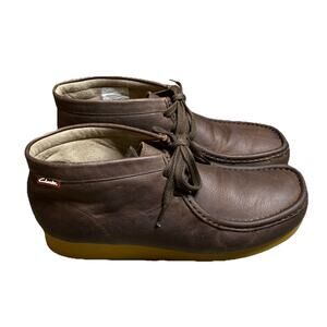 Clarks Stinson Hi Chukka Shoes Mens 11 Brown Leather